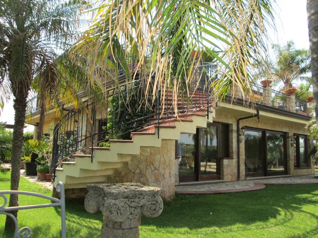 Ferienwohnung Complesso Turistico Ricettivo L'Oasi Del Golfo Di Salerno Battipaglia Exterior foto