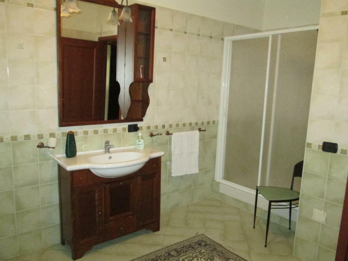 Ferienwohnung Complesso Turistico Ricettivo L'Oasi Del Golfo Di Salerno Battipaglia Zimmer foto
